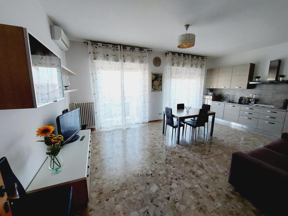 Apartamento Casa Marinella San Giovanni Lupatoto Exterior foto
